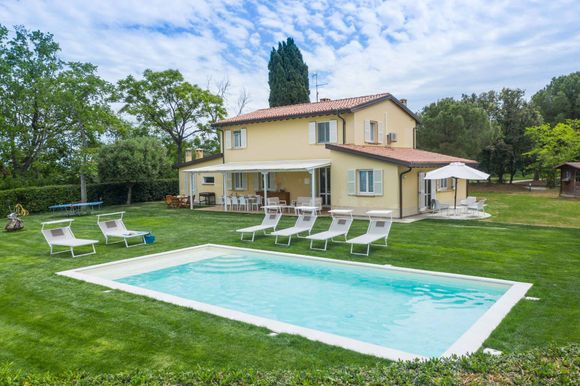 Villa Anika
